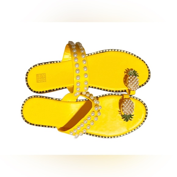 Shoes - Sweet & Fresh Toe-Post Sandals With Pearl & Pineapple DecorYellow Flat Sandals